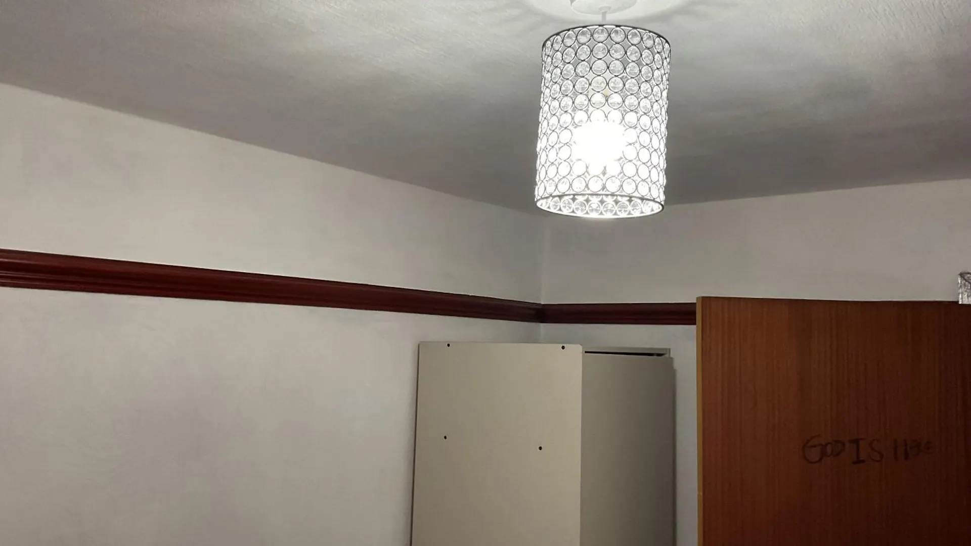 Tidy Room In Nottingham